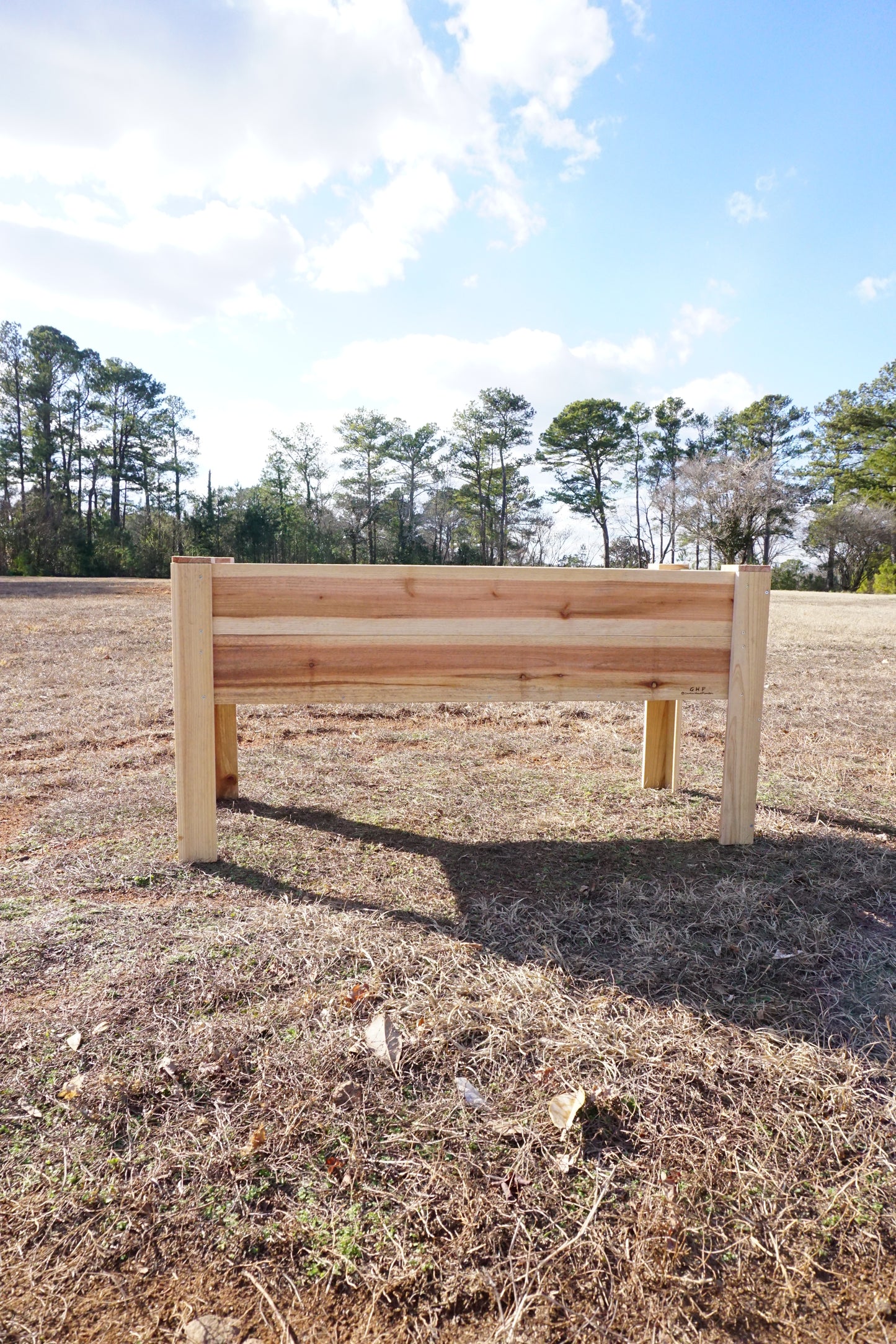 Gardener (48"L x 18"W x 24"H)